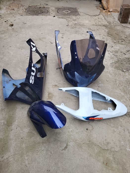 Carene fibra pentru suzuki 600 k4-k5