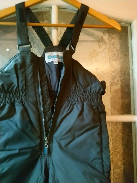 Прдам демисезонные  брючки