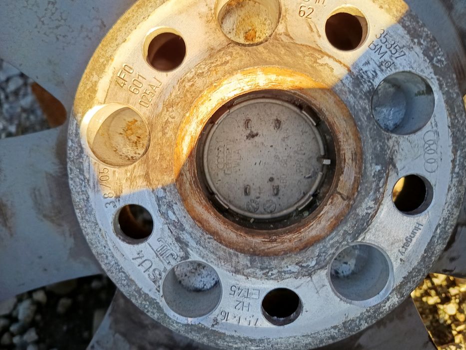 Лети джанти за AUDI 7.5 Jx 16 H2 ET 45