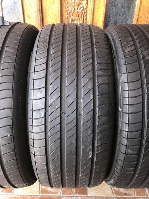 225 50 18 Michelin de vara