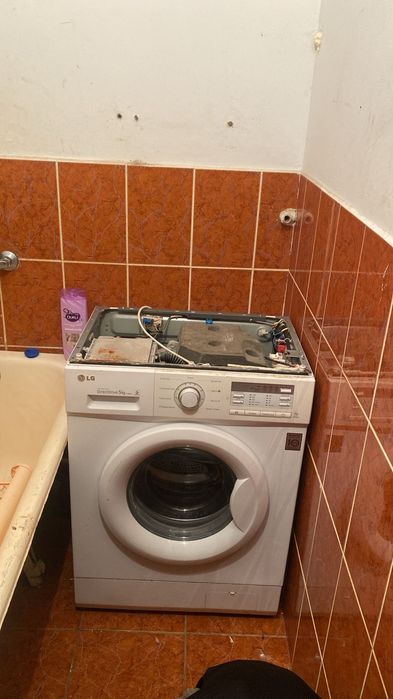 Сдаю холостых прошу не  беспокоить