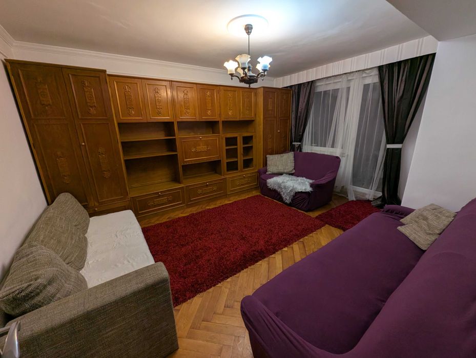 Proprietar ofer spre închiriere apartament cu 3 camere tip AN Rogerius