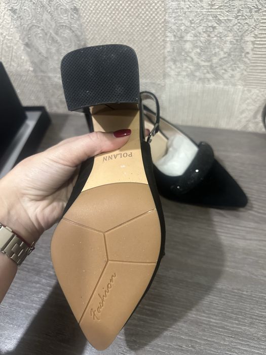 Продаю туфли боссоножки НОВЫЕ