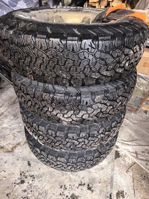 Bf Goodrich ta 235/85/16