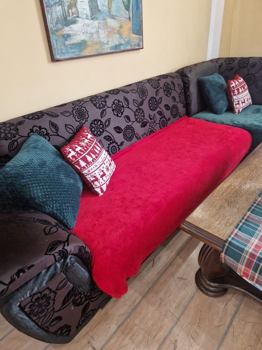 Ъглов разтегателен диван