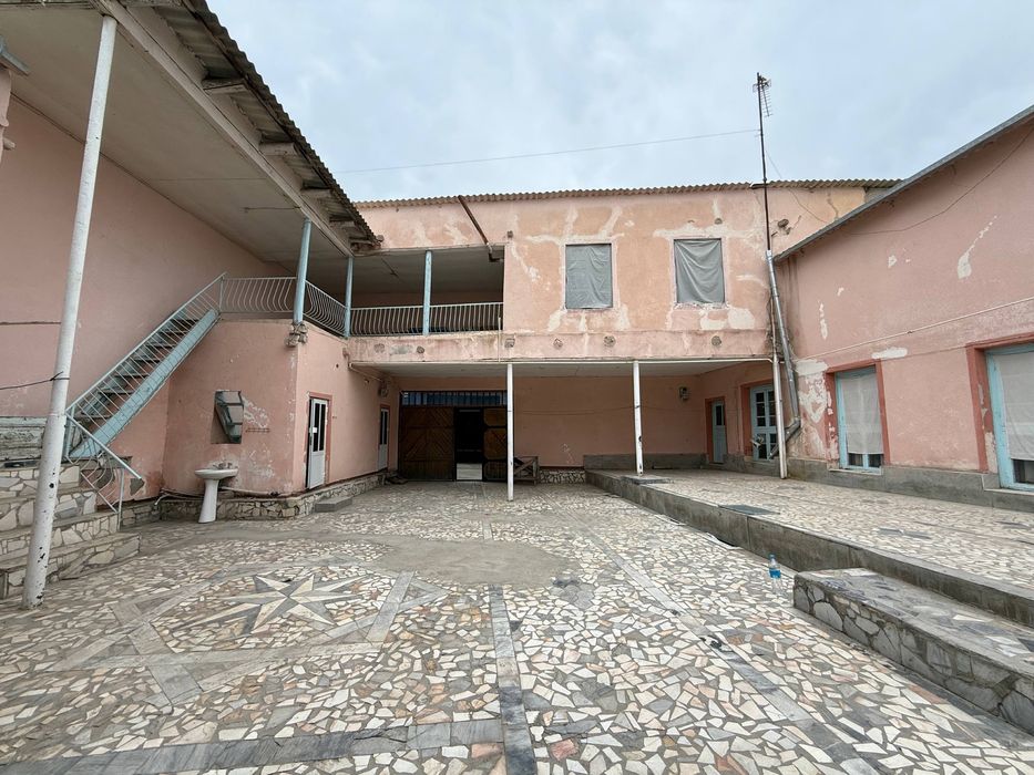 Tayyor 4 sotiqli hovli sotiladi