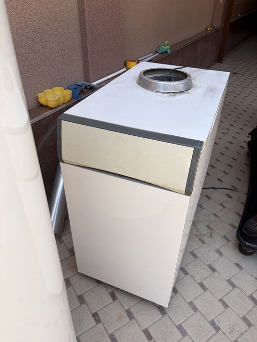 Напольный котел Ariston