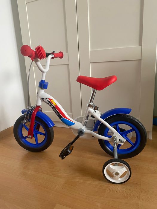 Bicicleta copii 2-4 ani
