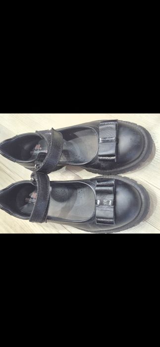 Детски официални обувки