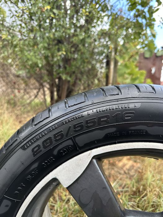 Гуми dunlop sport