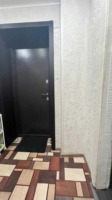 Продам 1 ком квартиру в 19 МКРне!