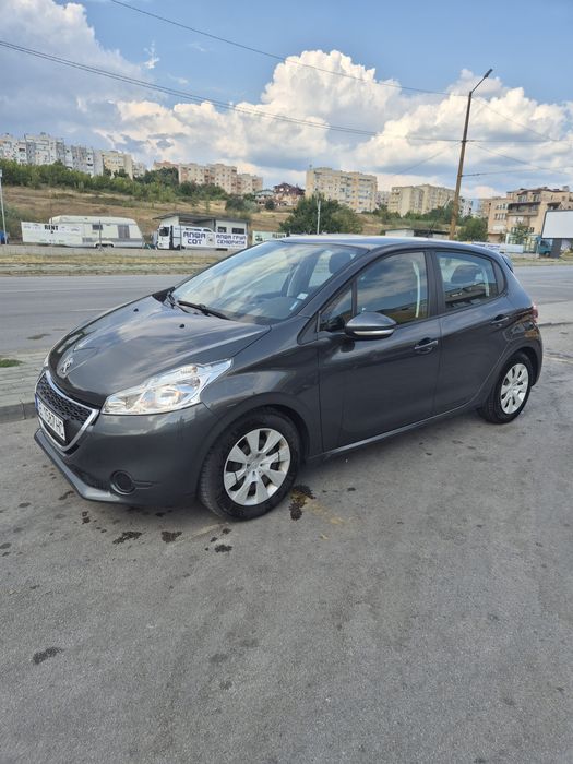Peugeot 208 2015