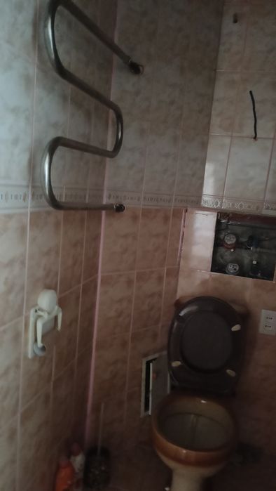 Продам 2ух. Комнатную квартиру