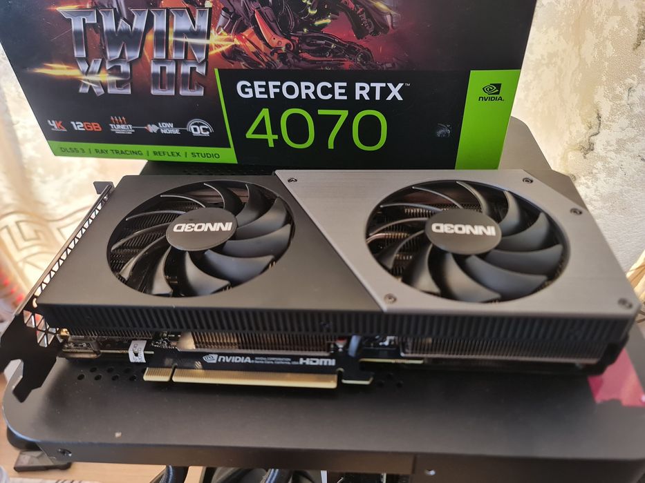 Продам RTX 4070 12GB Inno3D