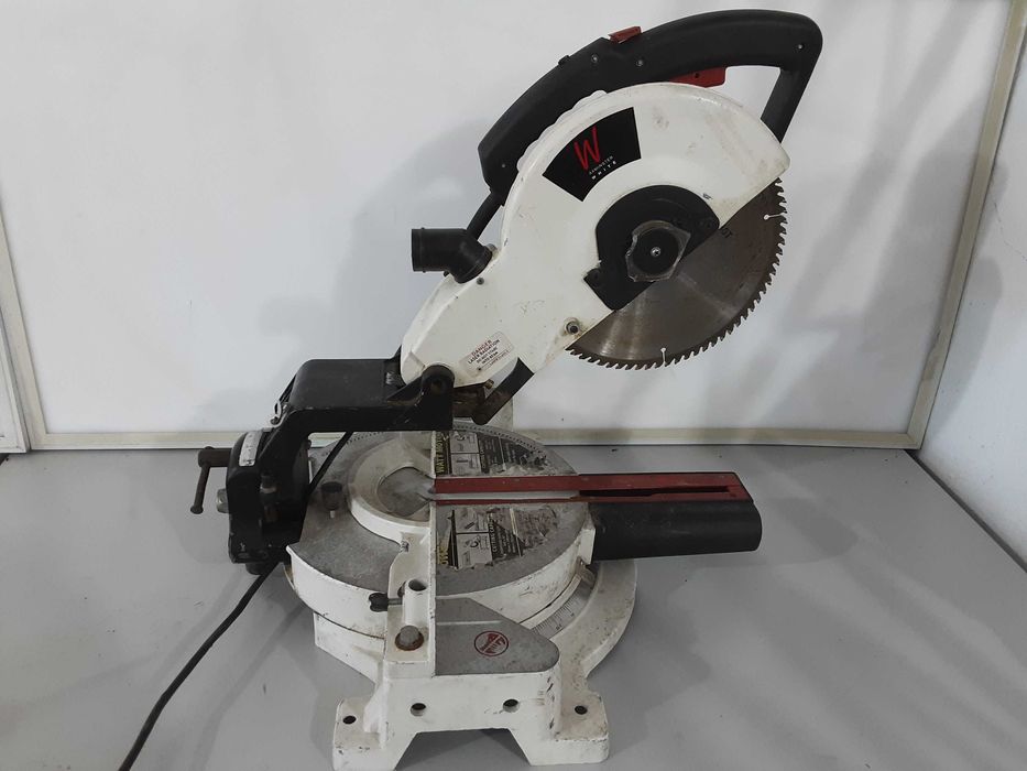 Циркуляр пендула - AXMINSTER 1500W / 254mm