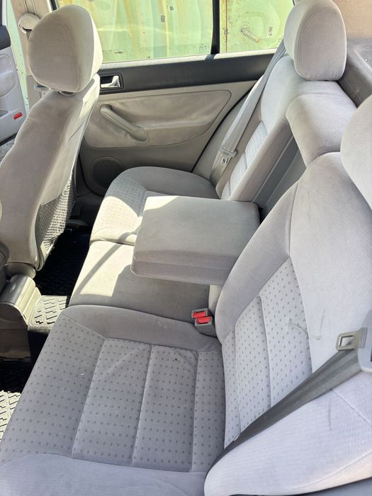Golf 4 1.6sr на части