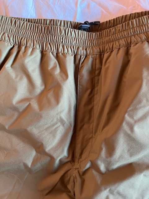 Pantaloni vătuiți
