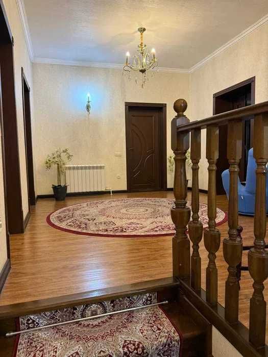 Никитина Олтинтепа Мирзо Улугбек тумани, Дом 3сот. Срочно УЙ сотилади