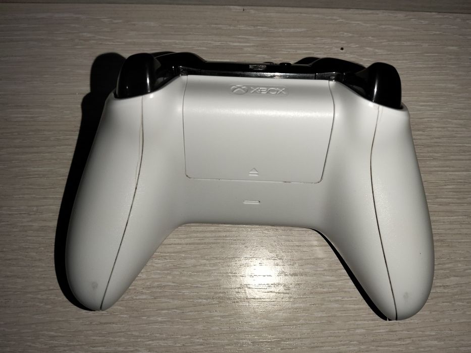 Xbox one s на 1 терабайт !обмен!