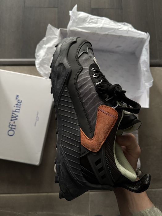 Обувки Off-White