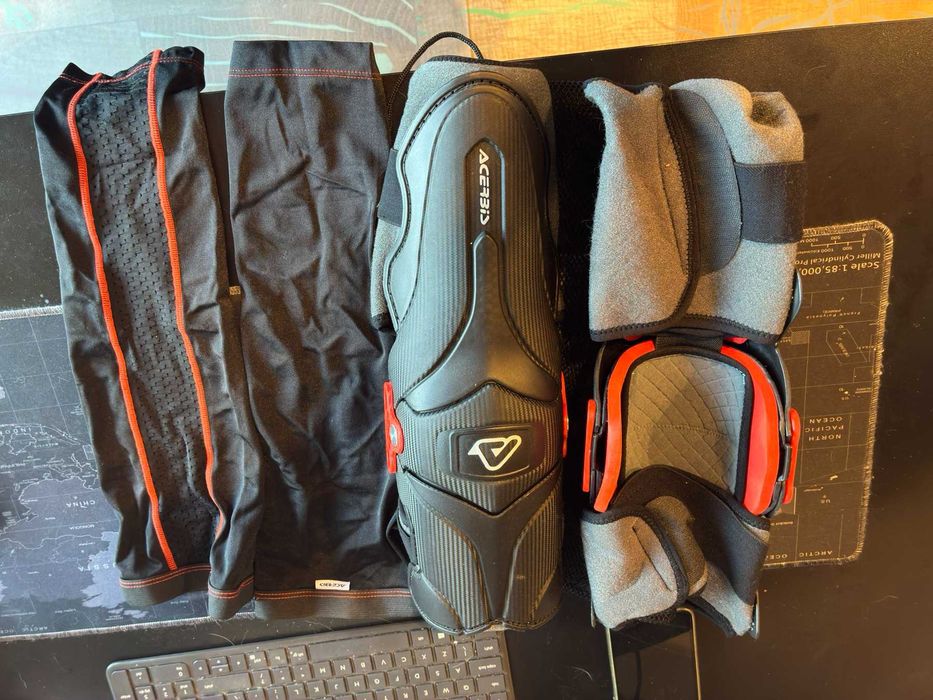Мото наколенки Acerbis X-Strong