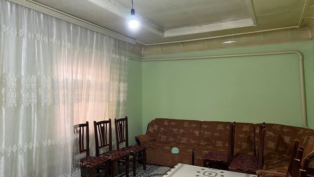 Uy sotiladi 18 sotiq