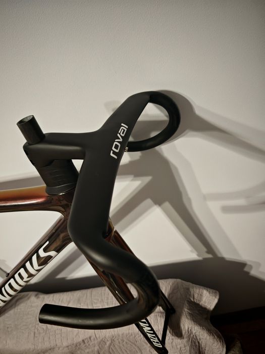 Cadru frameset Specialized Tarmac S-works SL8 marime 52 + ghidon Cockpit Roval si suport ciclocomputer