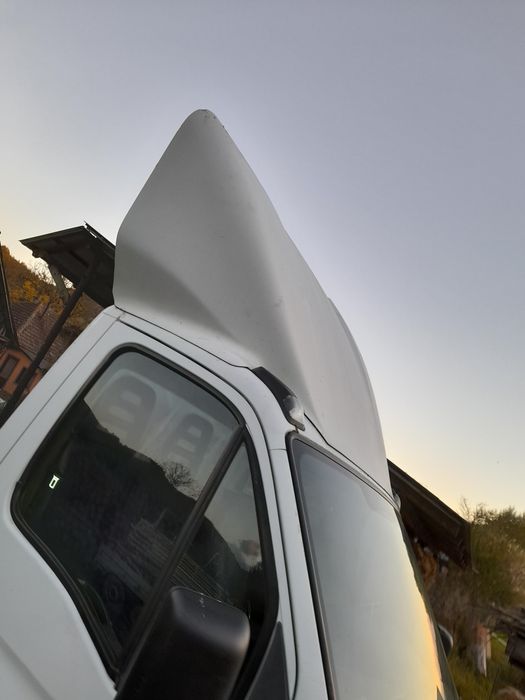 Vând Paravant Iveco Dayli