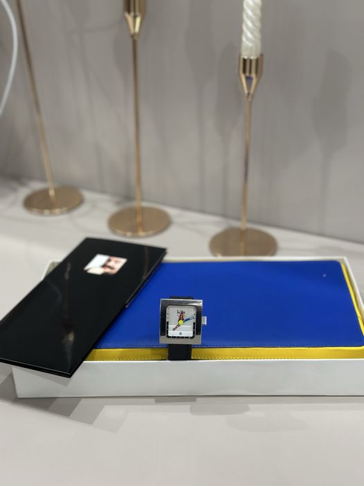 Продам часы Alain Silverstein