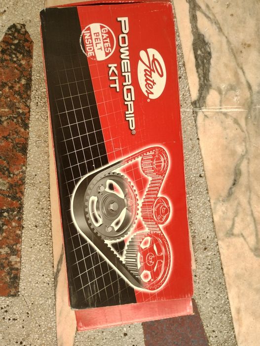 Комплект ангренажен ремък