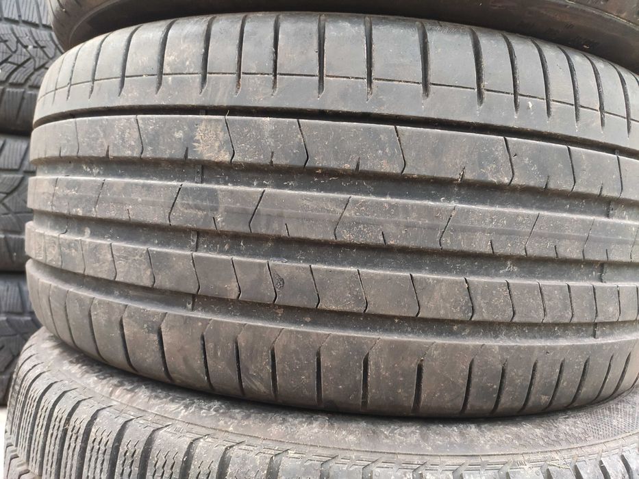 2бр Летни Гуми 255 35 21 - Pirelli - DOT 2022
