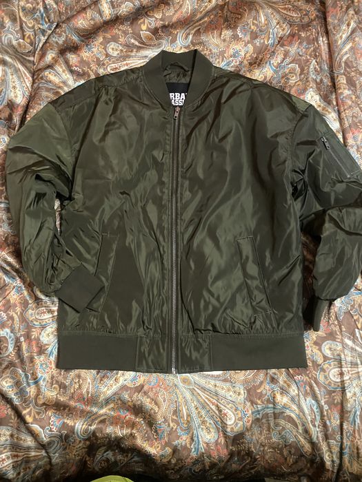 Зимни якета- Tommy Jeans, Urban Classic, Guess