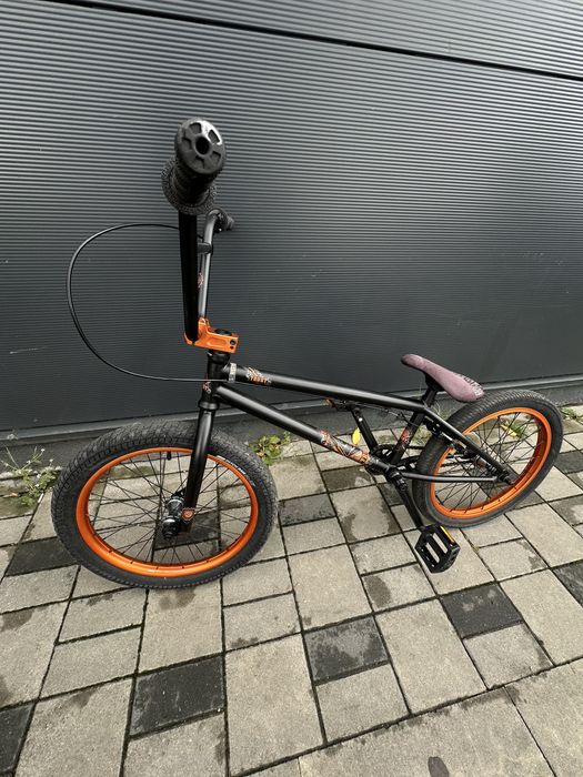 Bmx Wethepeople Trust (frana spate inclusa in pret)