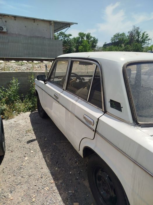 Продам жигули 2106 белого цвета, 1987 года
