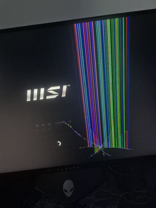 Monitor ALIENWARE  (pentru piese/reparatie)