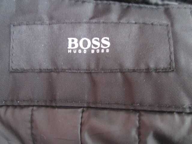 HUGO BOSS зимно ватирано мъжко яке размер DE-46 (Размер-S).