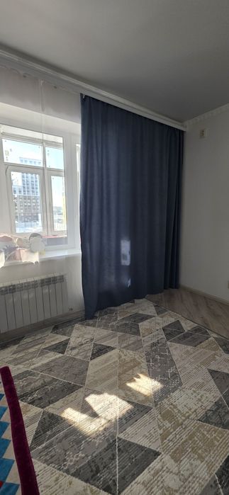 Продаю  шторы срочно