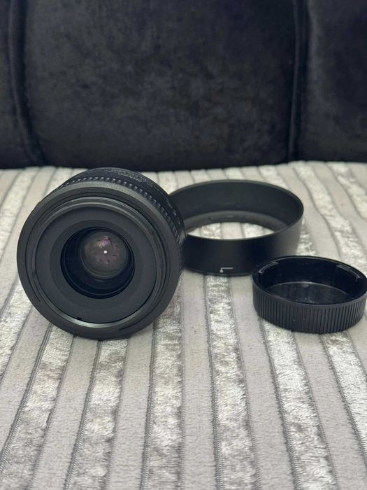 обектив Nikon 35mm