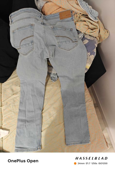 Vand 2 perechi jeansi blugi barbati EDC Esprit, ca noi, ambele 100 ron