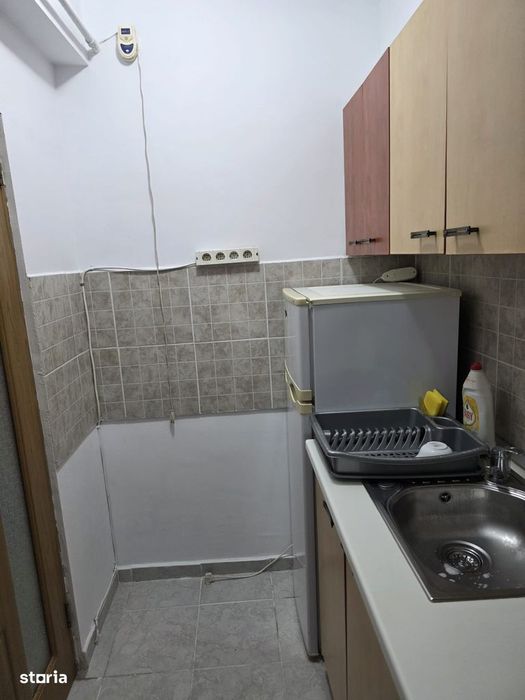 Proprietar, inchiriez garsoniera, Sos. Salaj