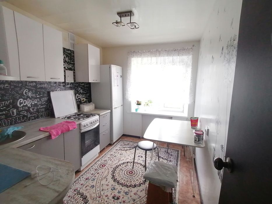 . Продам в кирпичном доме  3-х комнатную