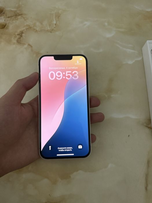 iPhone 13  128 гб
