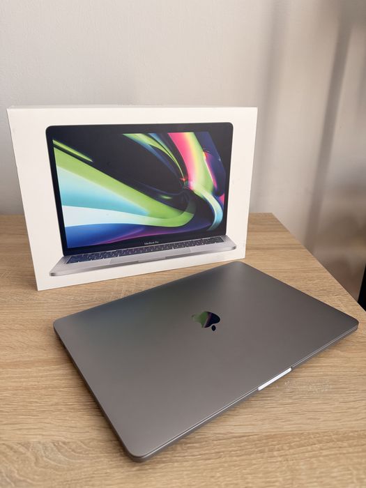 MacBook Pro 13" (M1, 2020)