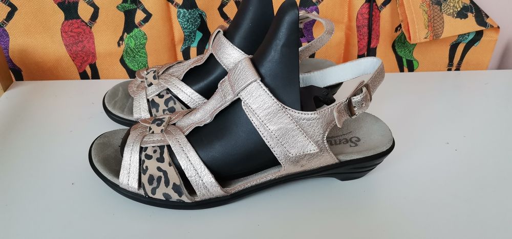 Златисти Сандали от естествена кожа 40 н.