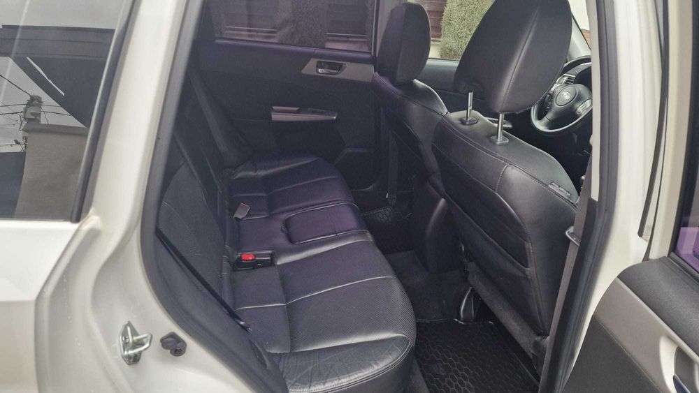 Vand Subaru Forester an fabricație 2009