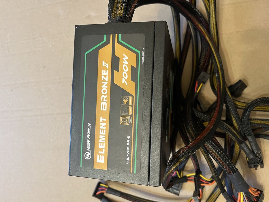 Sursă PC High Power Element Bronze II 700W 80 PLUS Bronze EP-700 BR-II ATX Gaming