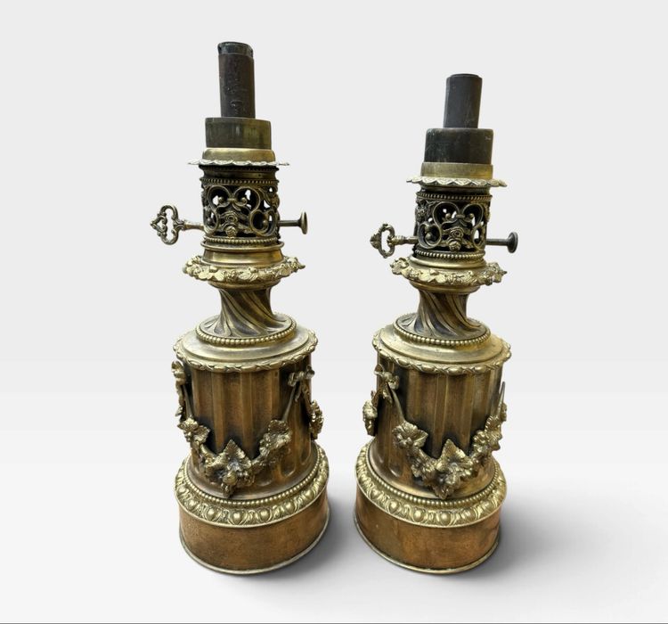 Pereche lămpi decorative bronz/alamă combustie petrol lampant