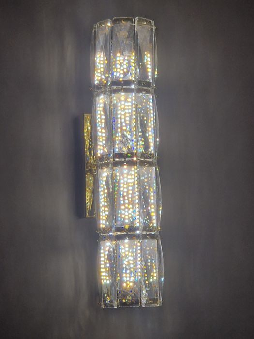 Продам настенную бра