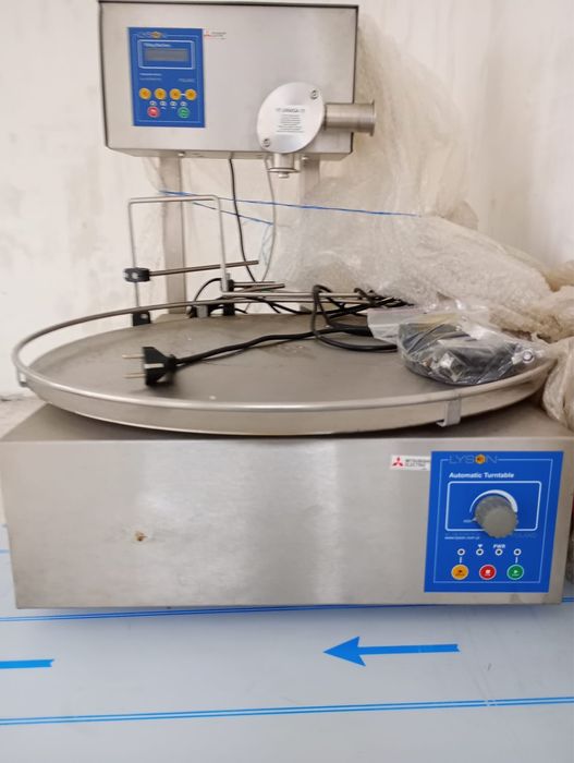 Vand omogenizator miere albine ,si masa automata ambalare borcane