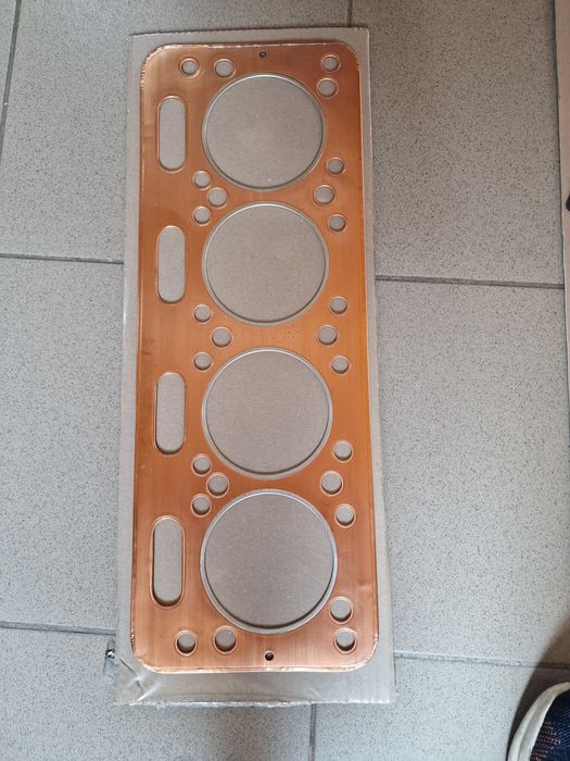 Garnitura chiulasa tractor fiat 615 fiat 715 fiat fiat 650. Fiat 750 d